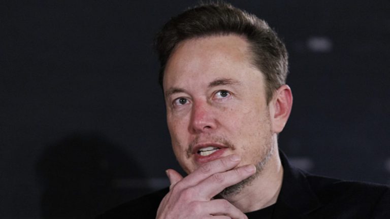 Elon Musk chce väčšiu kontrolu nad Teslou, usiluje sa o 25 % hlasovacích práv