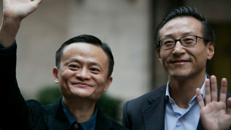 Alibaba sa zásobila po tom, čo Jack Ma a Joe Tsai kúpili akcie