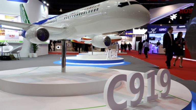 Čína vystaví Comac C919 na Airshow v Singapure.  Čo iné očakávať