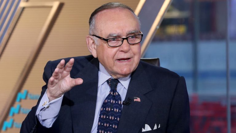 Leon Cooperman hovorí, že nebude voliť Trumpa ani Bidena