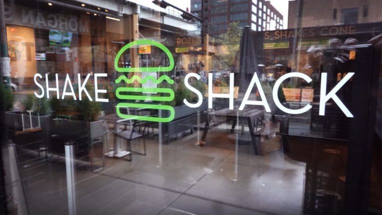 Zisk Shake Shack (SHAK) za 4. štvrťrok 2023