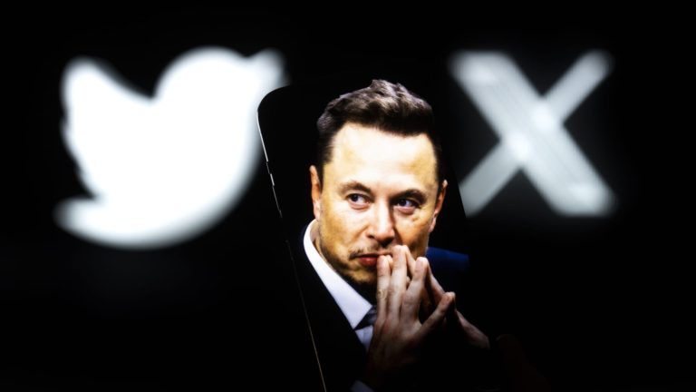 Elon Musk musí svedčiť pri vyšetrovaní SEC o jeho prevzatí Twitteru