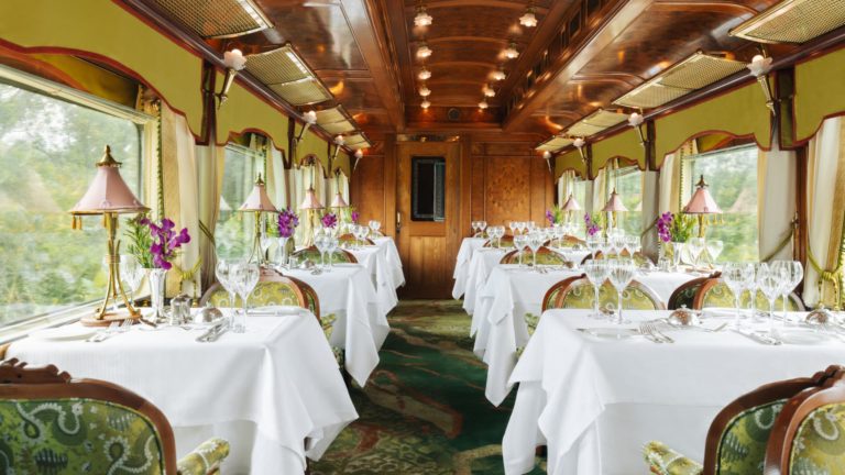 Luxusný vlak Eastern & Oriental je späť – tu je jeho cena