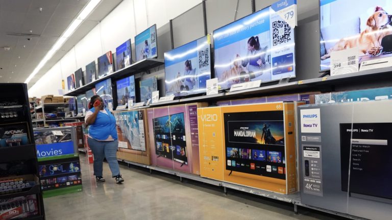 Štyri dôvody, prečo chce Walmart kúpiť výrobcu inteligentných televízorov Vizio