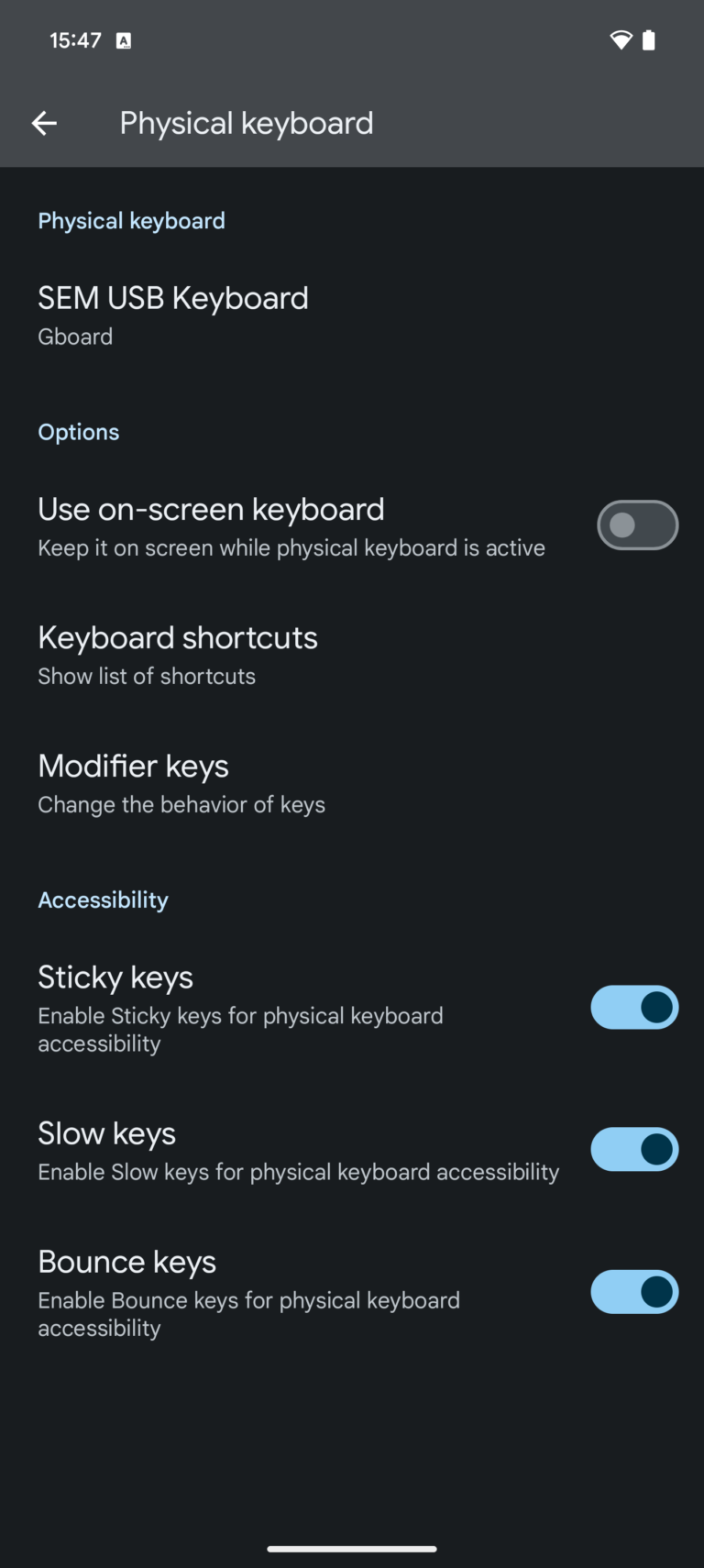 Android 15 uľahčuje používanie fyzických klávesníc