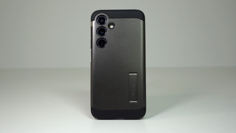 Recenzia puzdra Spigen Tough Armor na Samsung Galaxy S24: Mali by ste si ho kúpiť?