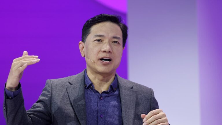 Umelá všeobecná inteligencia vzdialená viac ako 10 rokov: CEO Baidu