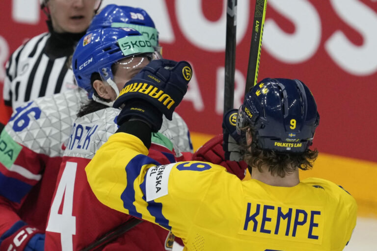 MS v hokeji 2024 (výsledky semifinále): Finále bude Česko a Švajčiarsko, súboj o bronz Švédsko – Kanada (video+foto)