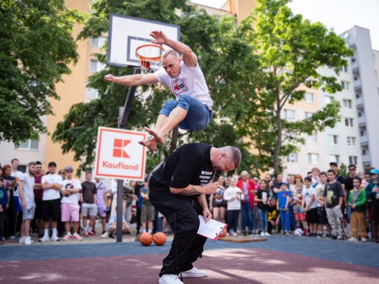 Dúbravka má vďaka Kauflandu svoj K Park na skok, otvorenia sa zúčastnil aj Separ