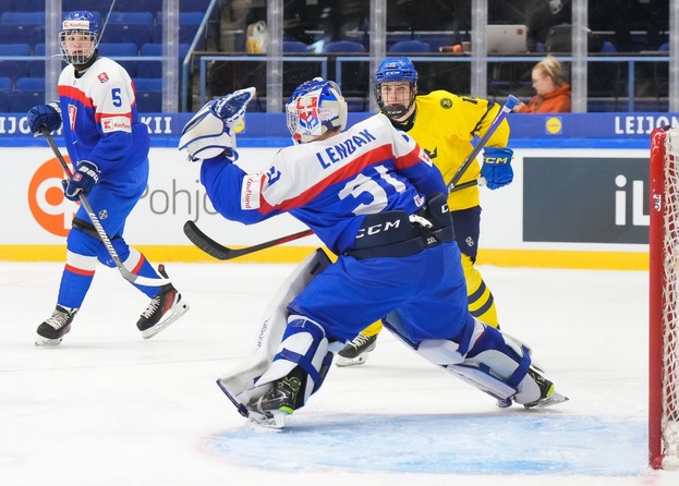 MS v hokeji do 18 rokov: Slováci bojovali o bronz, súboj so Švédmi rozhodla až tretia tretina