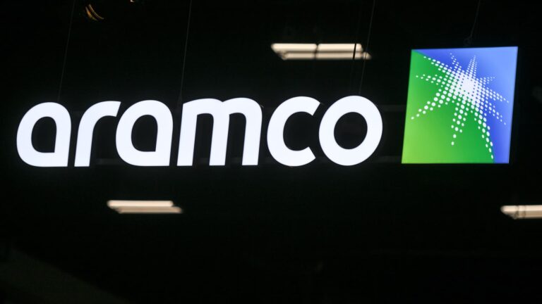 Saudi Aramco začína masívny predaj akcií s cieľom získať približne 12 miliárd dolárov