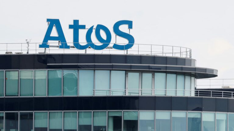 Francúzska IT firma Atos klesla o 12% a po výbere záchrannej zmluvy čelí veľkému riedeniu akcií