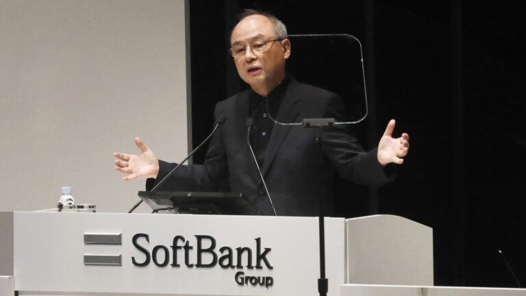 SoftBank zvýši dlh vo výške 1,86 miliardy dolárov, keďže generálny riaditeľ hovorí o „super“ AI