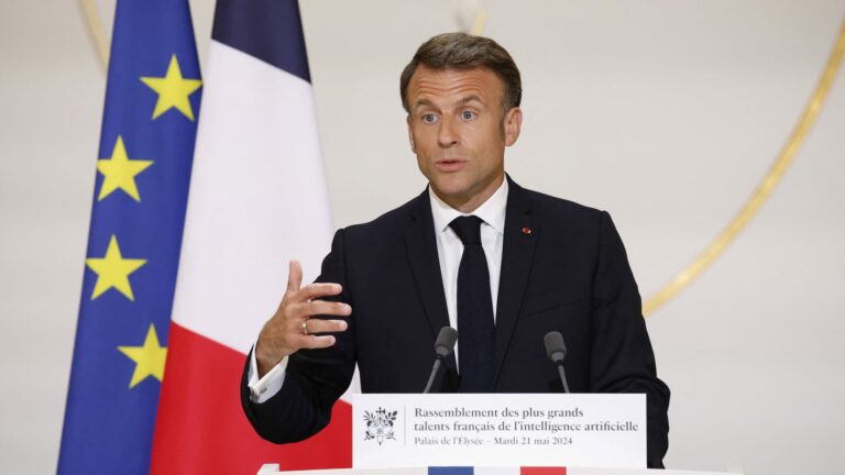 CAC 40 klesli o 1,7 % po tom, čo Macron vyhlásil predčasné voľby