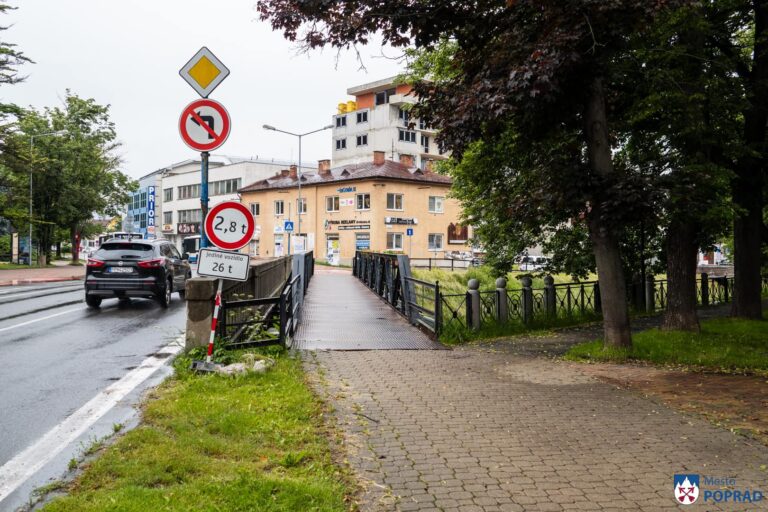 Lávku pre peších v Poprade uzavrú, je v havarijnom stave