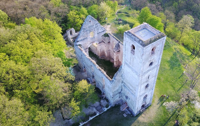 Dobrovoľníci budú aj toto leto pracovať na Katarínke, musia sa však zrieknuť vymožeností doby