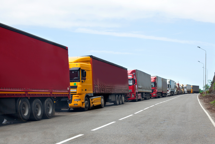 Cestní dopravcovia si budú môcť prenajať nákladné vozidlá z iných štátov EÚ, doma ich nemusia evidovať