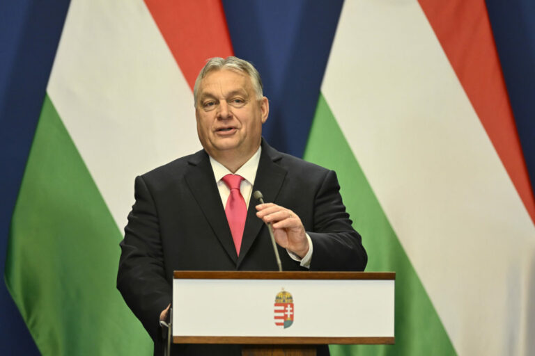 Európska únia je podľa Orbána na ceste k sebazničeniu a prichádza zmena, ktorá nebola 500 rokov