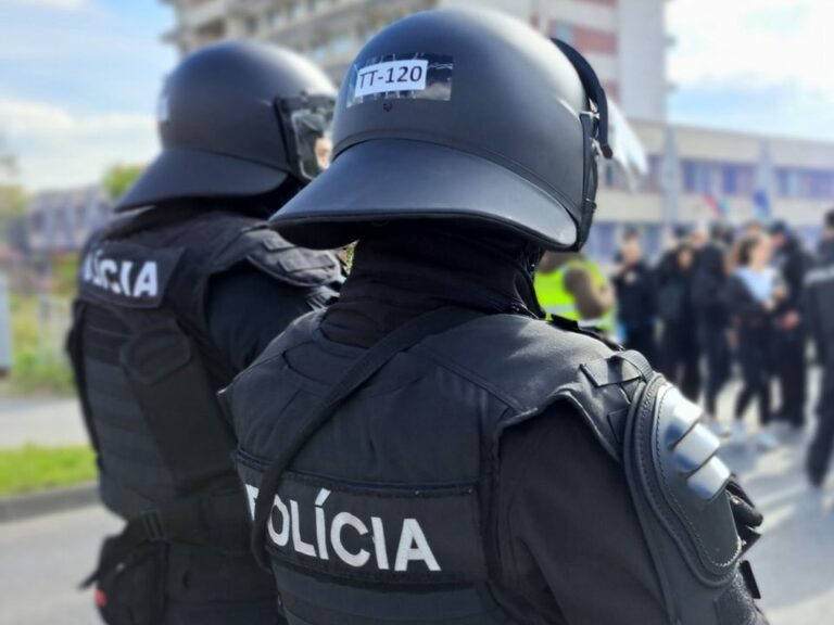 Polícia dohliadne na bezpečnosť počas futbalového zápasu FC Spartak Trnava s anglickým tímom, prijala viaceré opatrenia