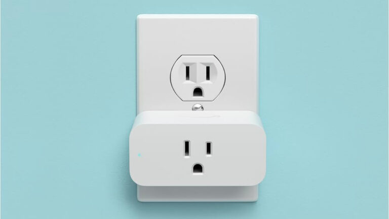 Amazon Smart Plug je práve teraz so zľavou 48 %, len za 13 dolárov!