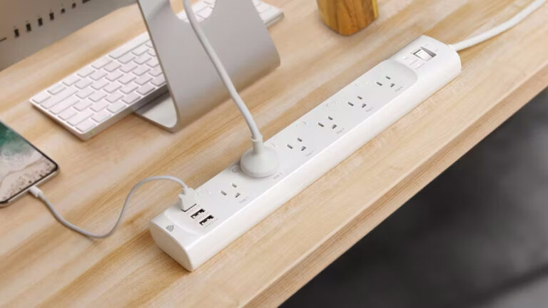 Ponuka: Kasa Smart Plug Power Strip robí vašu hlúpu elektroniku inteligentnou a je so zľavou 46 %.