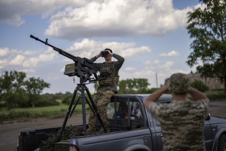 Ukrajinské bezpilotné lietadlá zaútočili na ruský strategický bombardér