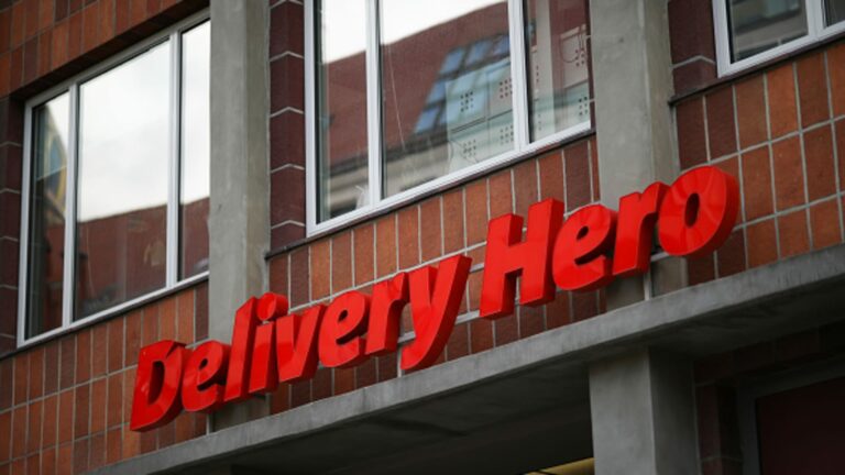 Delivery Hero (DHER) plánuje IPO blízkovýchodnej jednotky Talabat v Dubaji