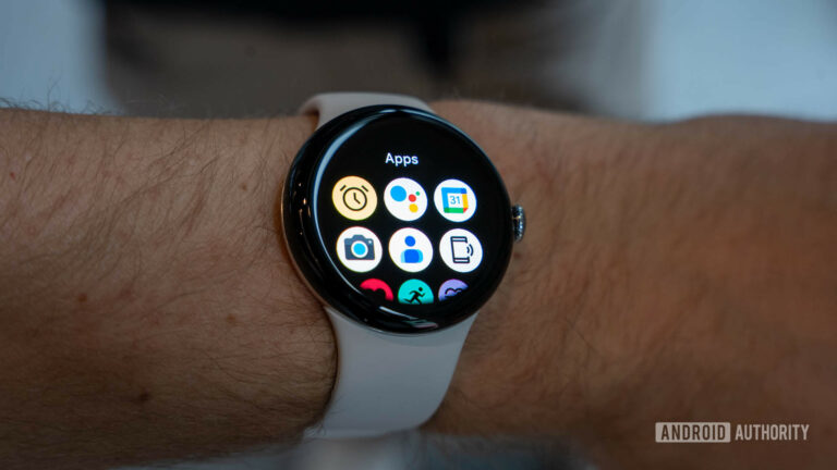 Pixel Watch 3 debutuje spúšťačom aplikácií v štýle mriežky