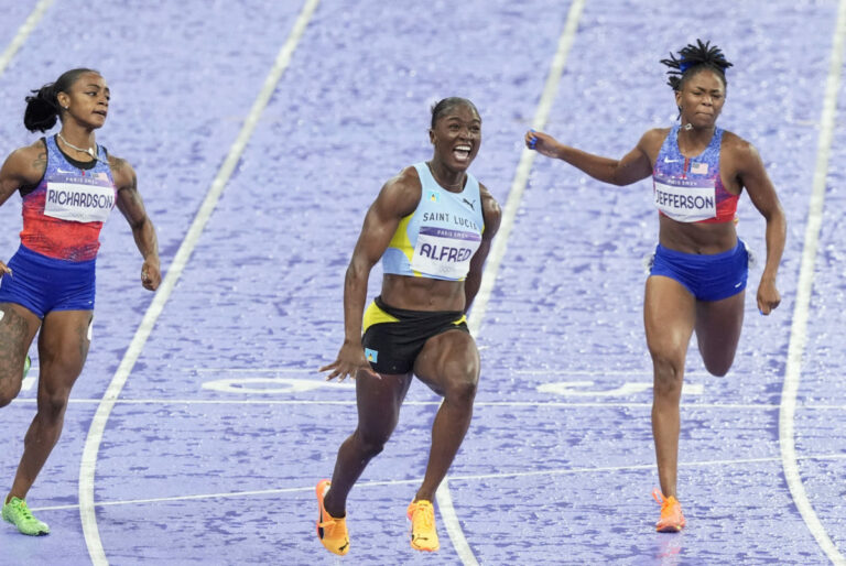 Šprintérka Alfredová získala pre Sv. Luciu prvú olympijskú medailu, motivovala sa sledovaním Bolta