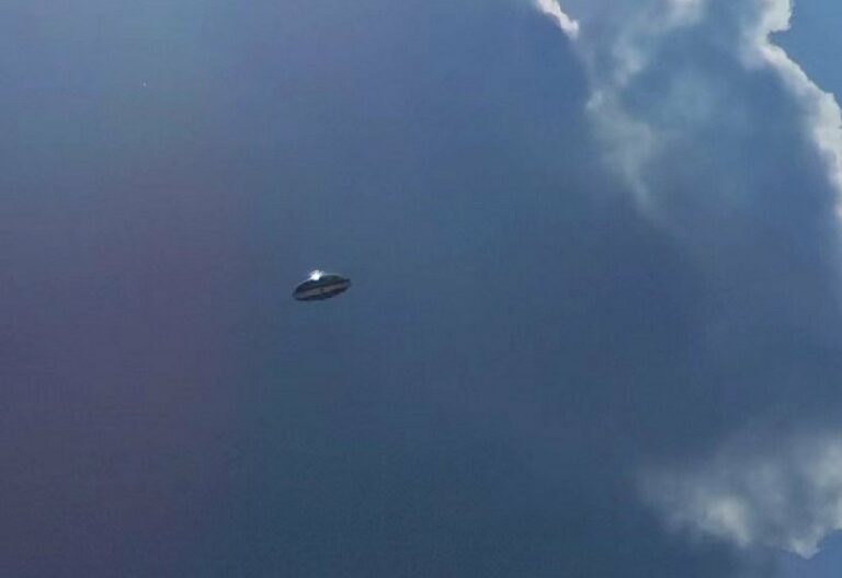 Pozorovanie UFO nad Čínou: Zatiaľ najjasnejší obraz