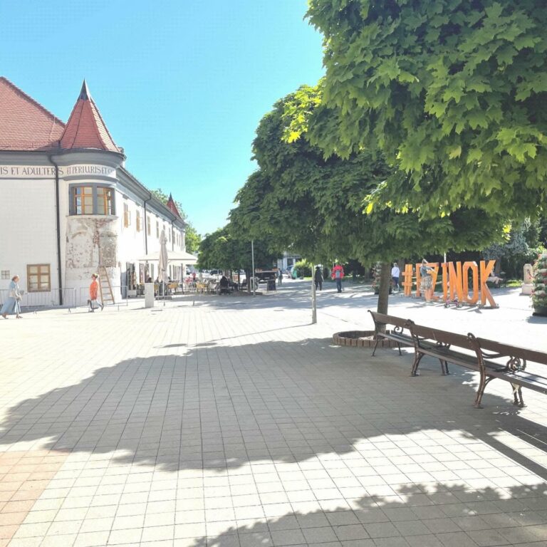 Pezinok plánuje zrevitalizovať centrum, vo Svätom Jure pribudne kultúrny stánok