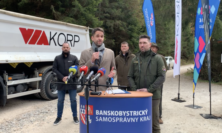 Zo Šumiac na Kráľovu hoľu na bicykli. Začala sa výstavba najvyššej cyklotrasy v strednej Európe (video)