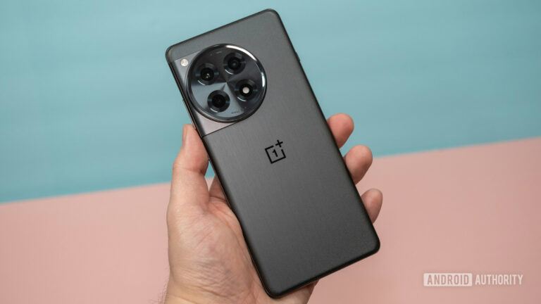 Nevadí Pixel 9a, uniknuté špecifikácie OnePlus 13R ukazujú superhviezdu strednej triedy