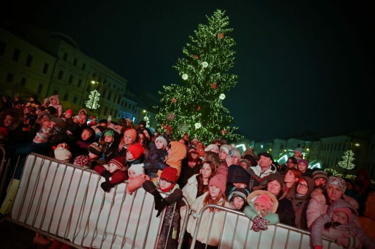 Banská Bystrica zavádza preventívne opatrenia na zvýšenie bezpečnosti na vianočných trhoch, reaguje tak na útok v Magdeburgu