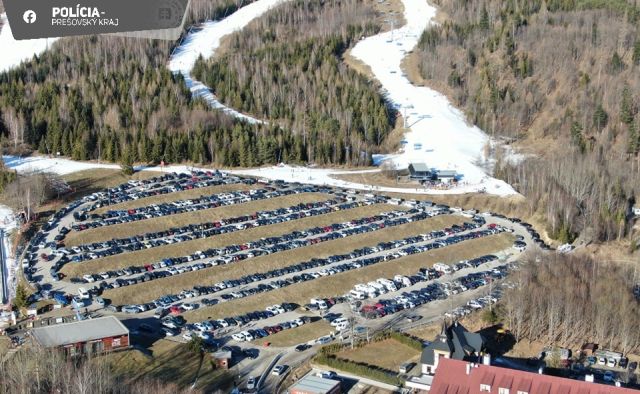 Vysoké Tatry chcú bojovať proti zápcham, v meste vyznačili dočasné obchádzkové trasy – VIDEO