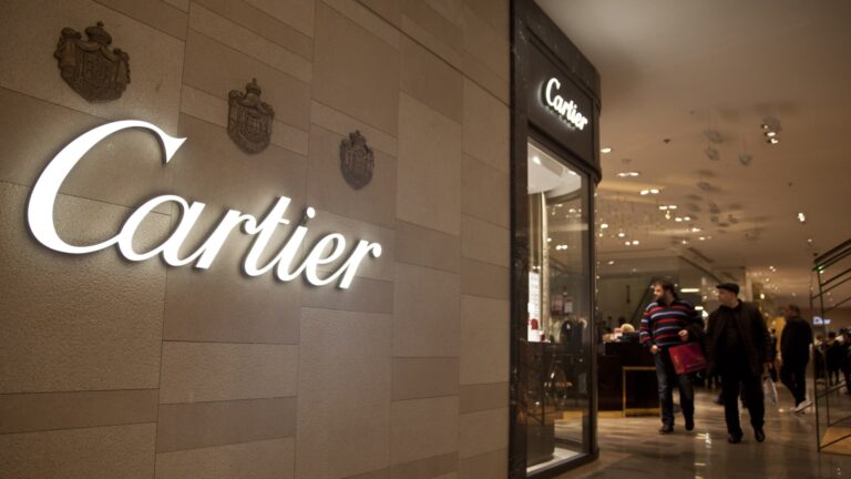 Tržby vlastníka Cartier Richemont Q3 vzrástli o 10 %, slabosť Číny pretrváva