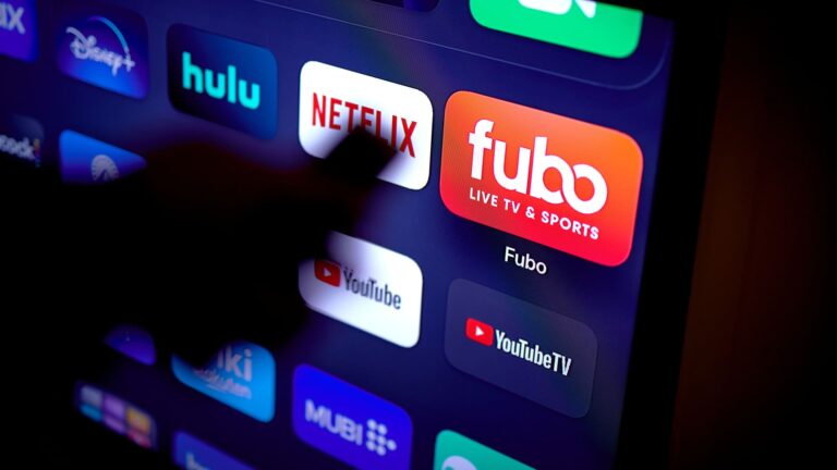 Kombinácia Disney Hulu+ Live TV a Fubo