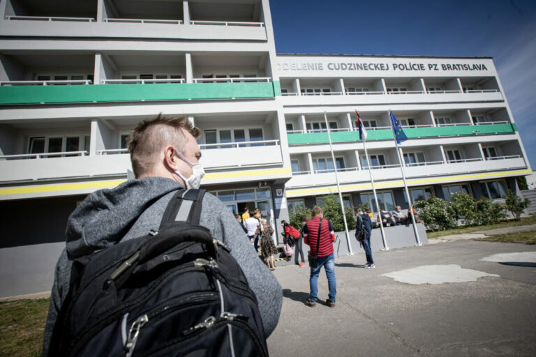 Cudzinecká polícia v Bratislave bude mimoriadne otvorená aj počas najbližšej soboty