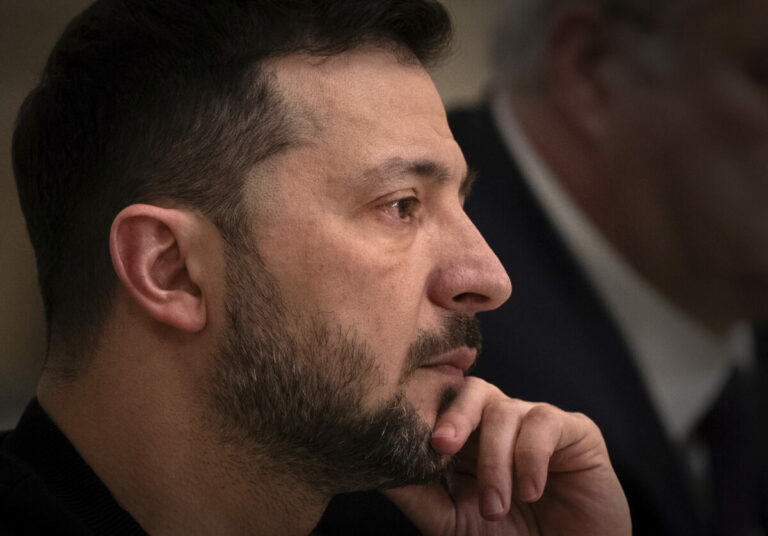 Bojí sa povedať Trumpovi, že chce vojnu. Zelenskyj kritizuje Putinove „manipulatívne“ vyhlásenia