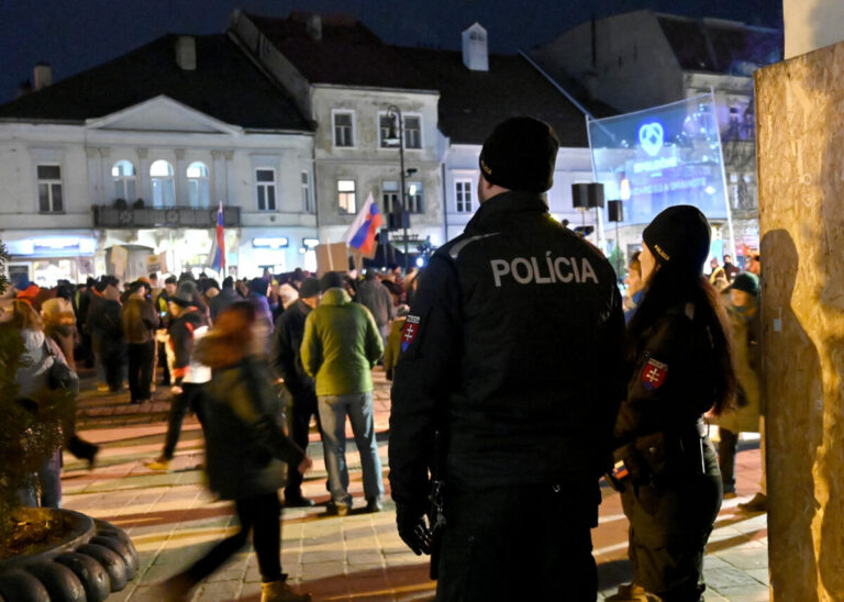 Polícia dohliadne na bezpečný a pokojný priebeh verejných zhromaždení vo viacerých slovenských mestách