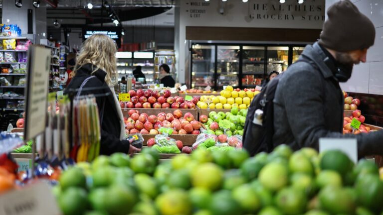 Fedovo obľúbené základné inflačné opatrenie zasiahlo v januári 2,6%, ako sa očakávalo